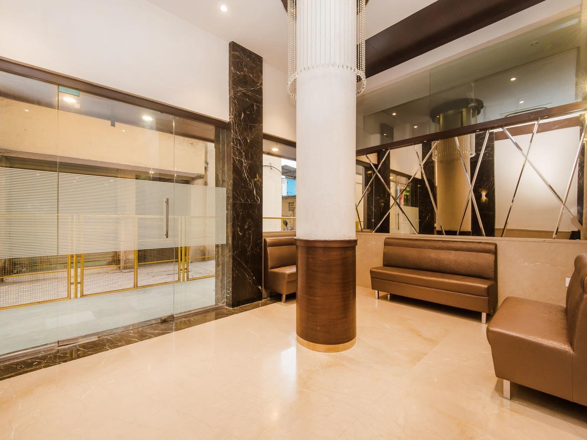 Oyo 13089 Hotel Gold Crest Navi Mumbai Dış mekan fotoğraf