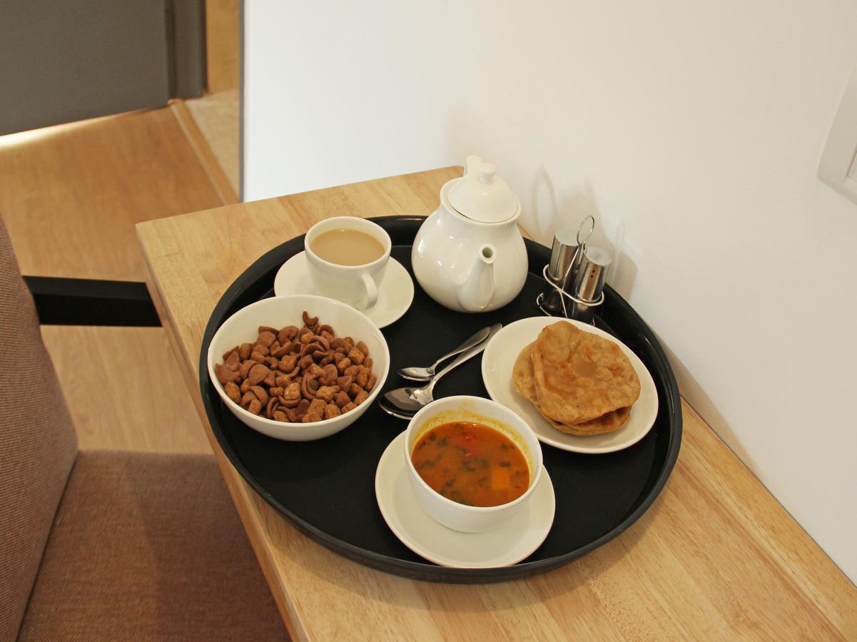 Oyo 13089 Hotel Gold Crest Navi Mumbai Dış mekan fotoğraf