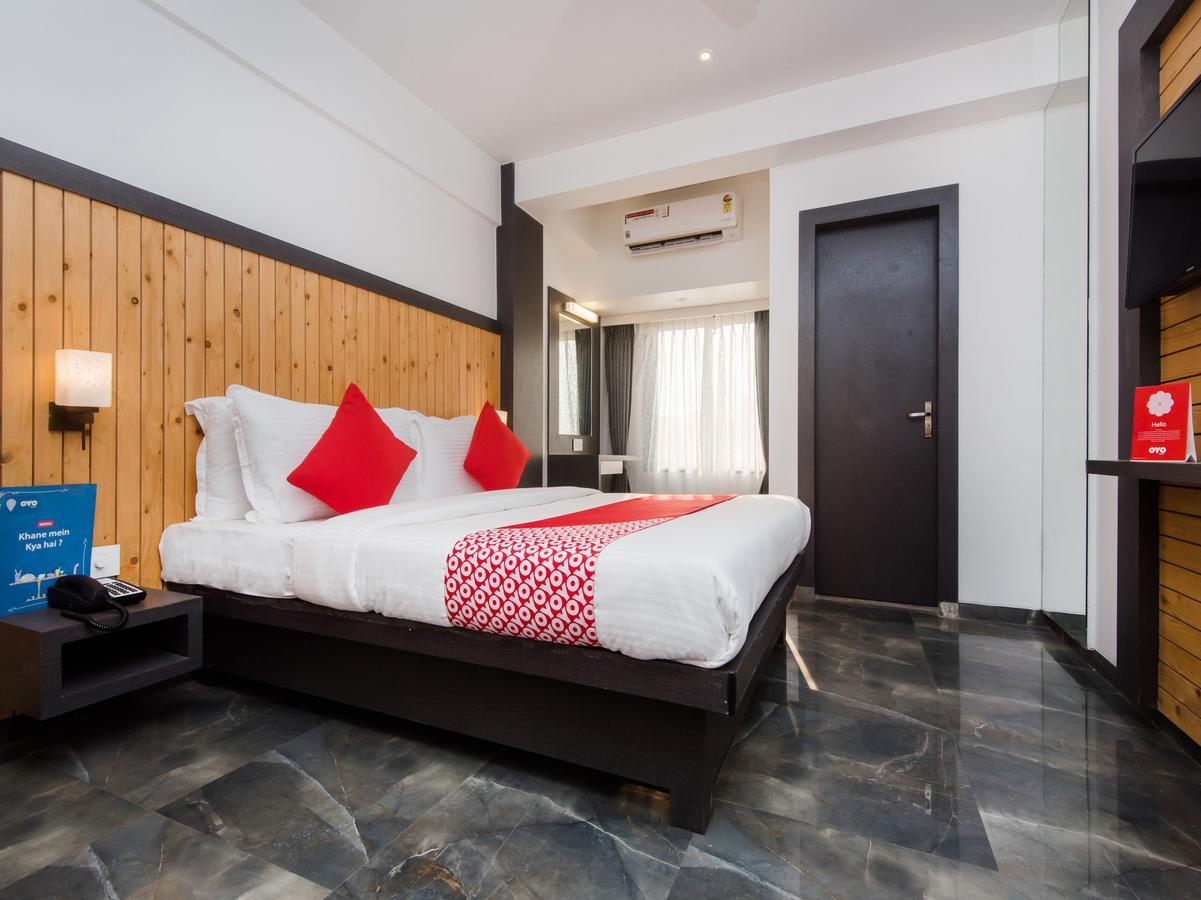Oyo 13089 Hotel Gold Crest Navi Mumbai Dış mekan fotoğraf